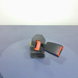 AUDI A4 B6 AVANT ZAPINKA KLAMRA PASA TYLNA TYŁ 8E085773901C Wysoka jakość